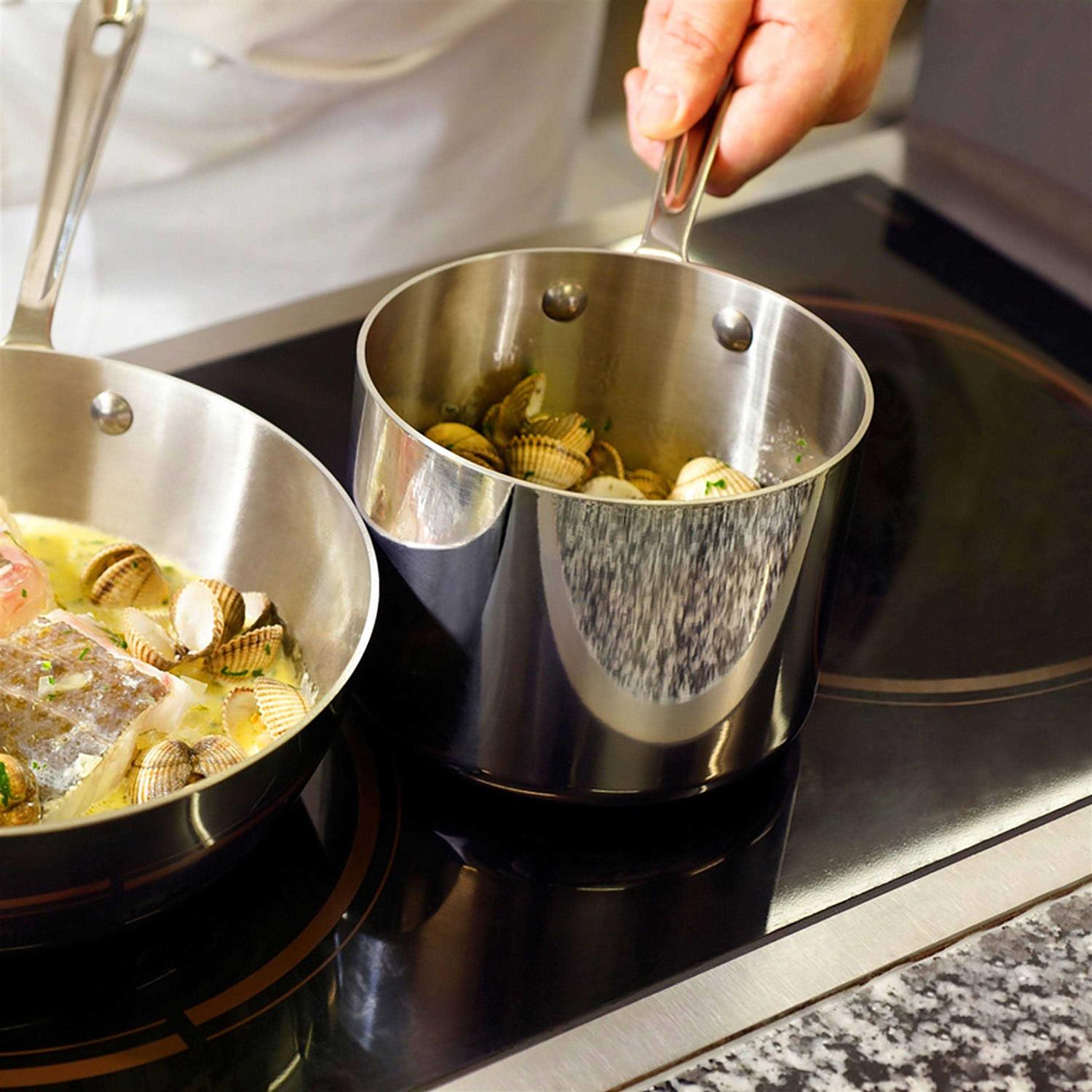 All-Clad Sauce Pan with Lid Stainless Steel 2 qt - Image 3