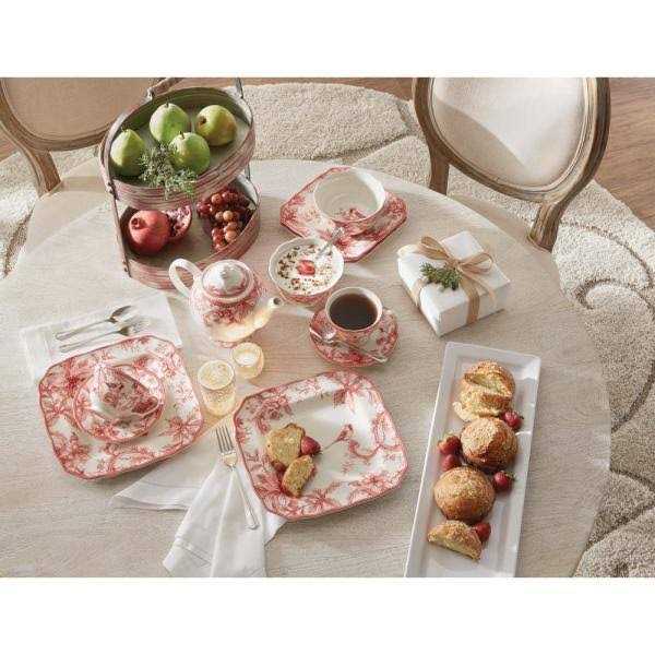 J.A. Henckels Alcea 18/10 Stainless Steel Flatware Set - Image 3