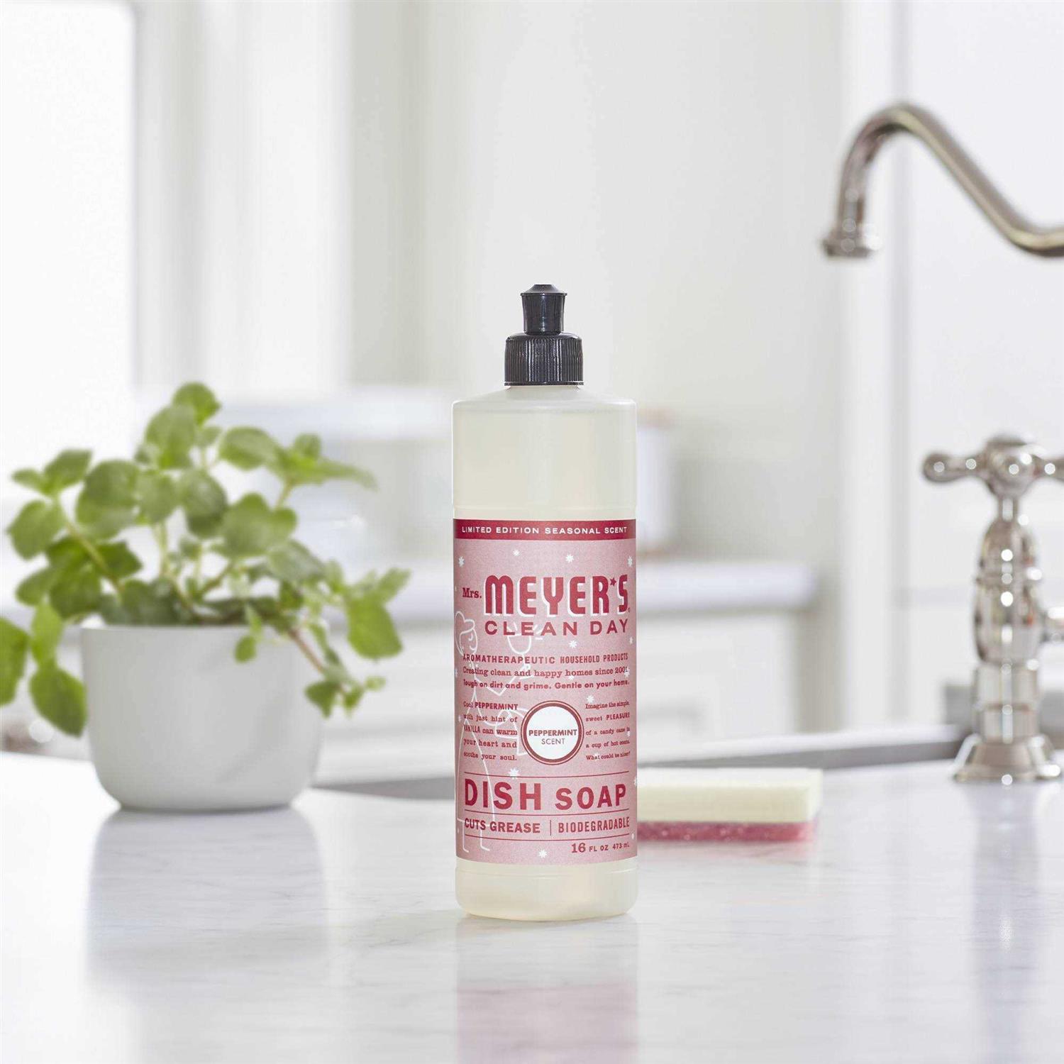 Mrs. Meyer's Clean Day Dish Soap - Image 5