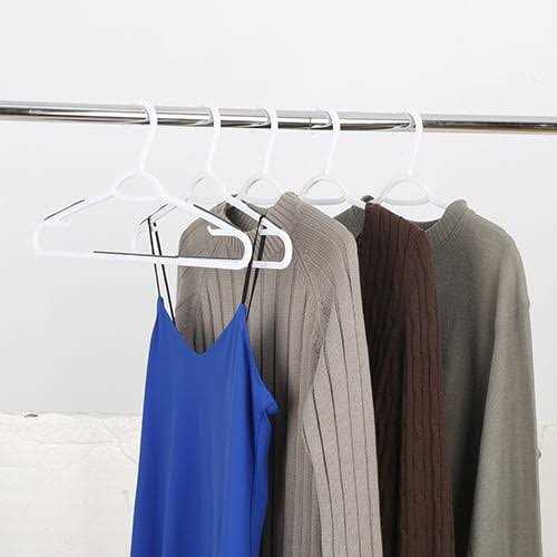 Mainstays Non-Slip Clothing Hangers 30 Pack - Image 5