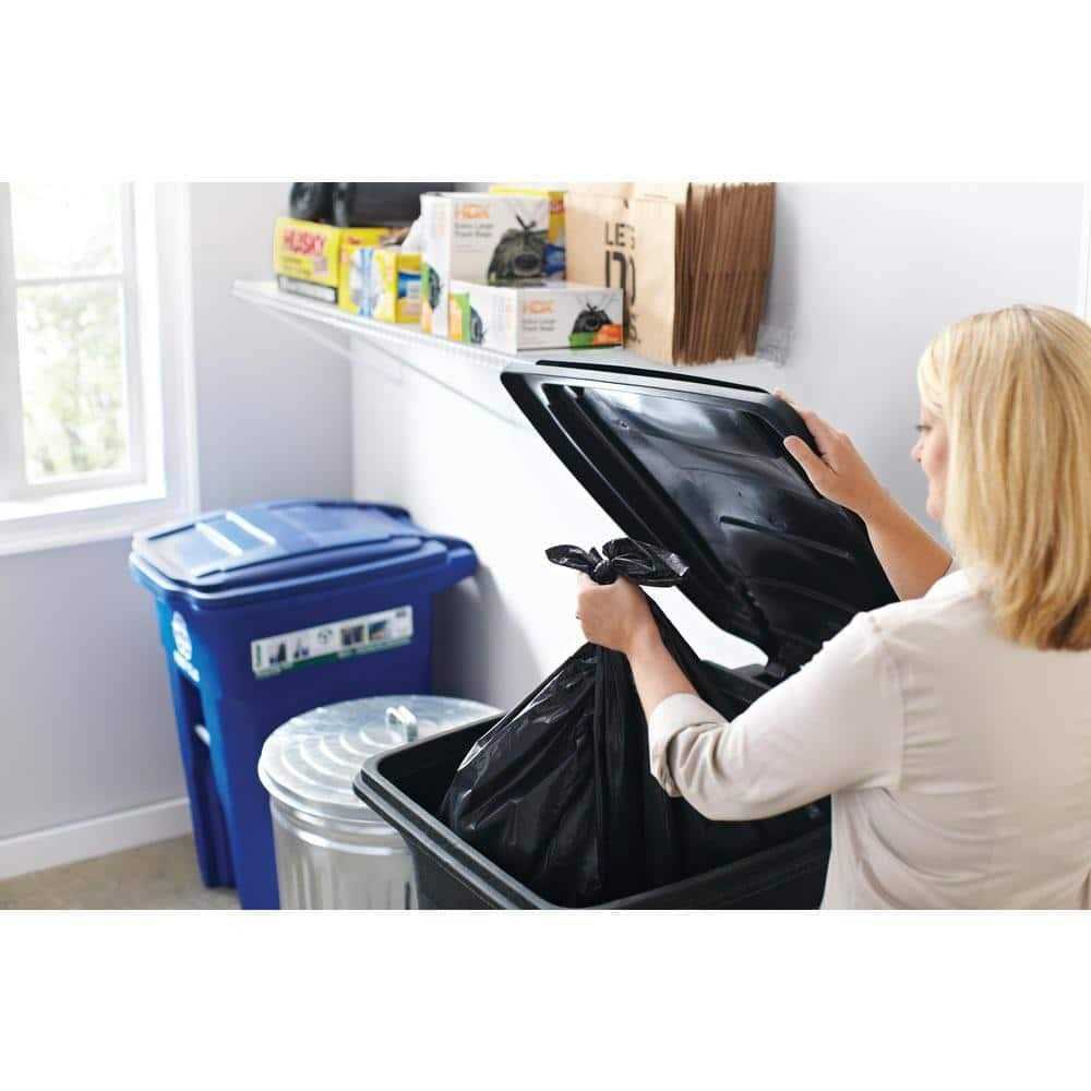 Husky Contractor Clean-Up Bags - Image 5