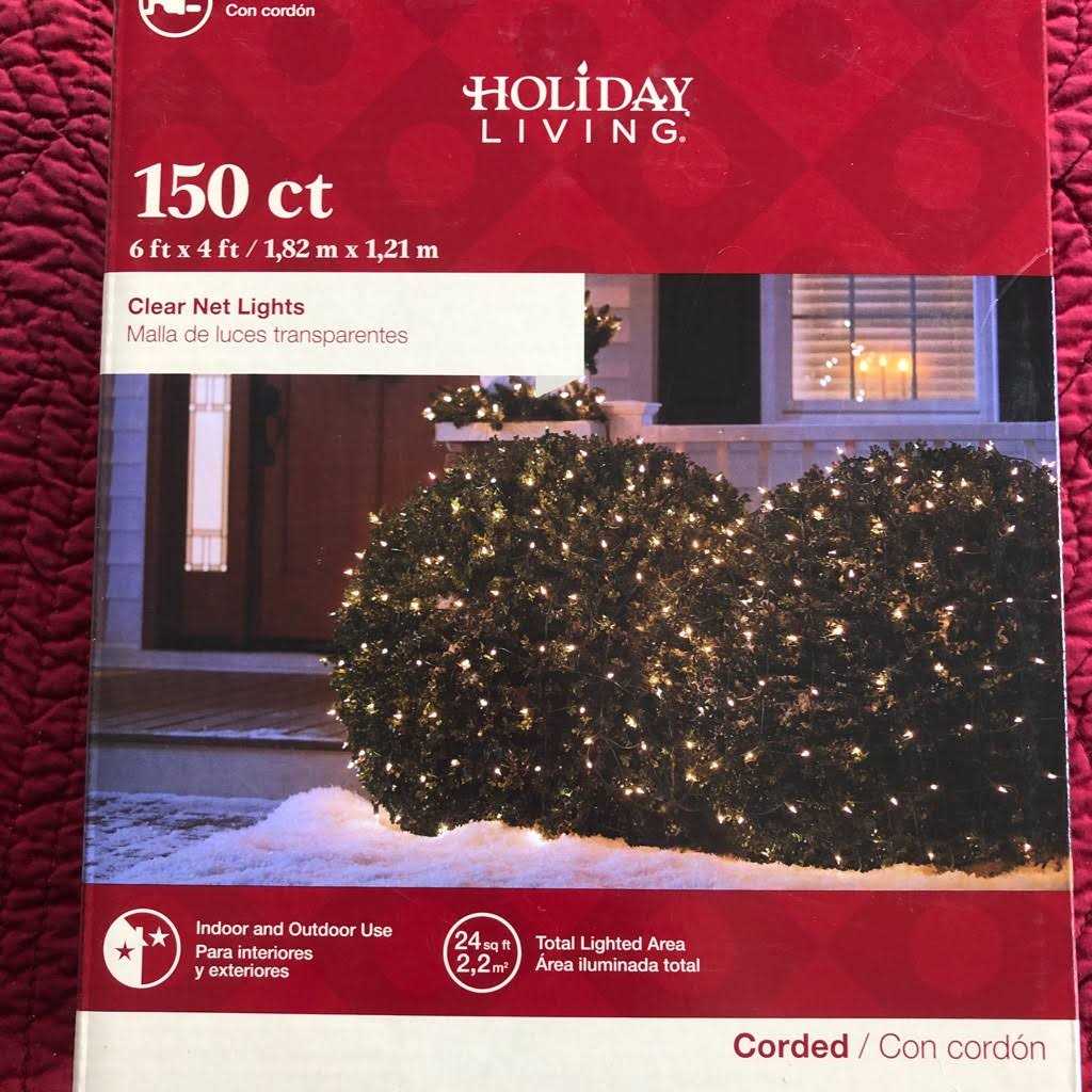 Holiday Living Clear 150-Bulb Mini Net Light Set - Image 4