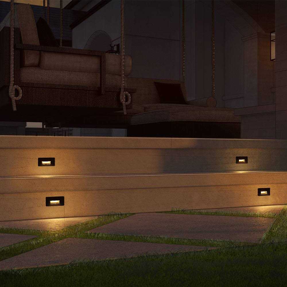 Hinkley Taper Step 12V LED Landscape 1565BZ - Image 3