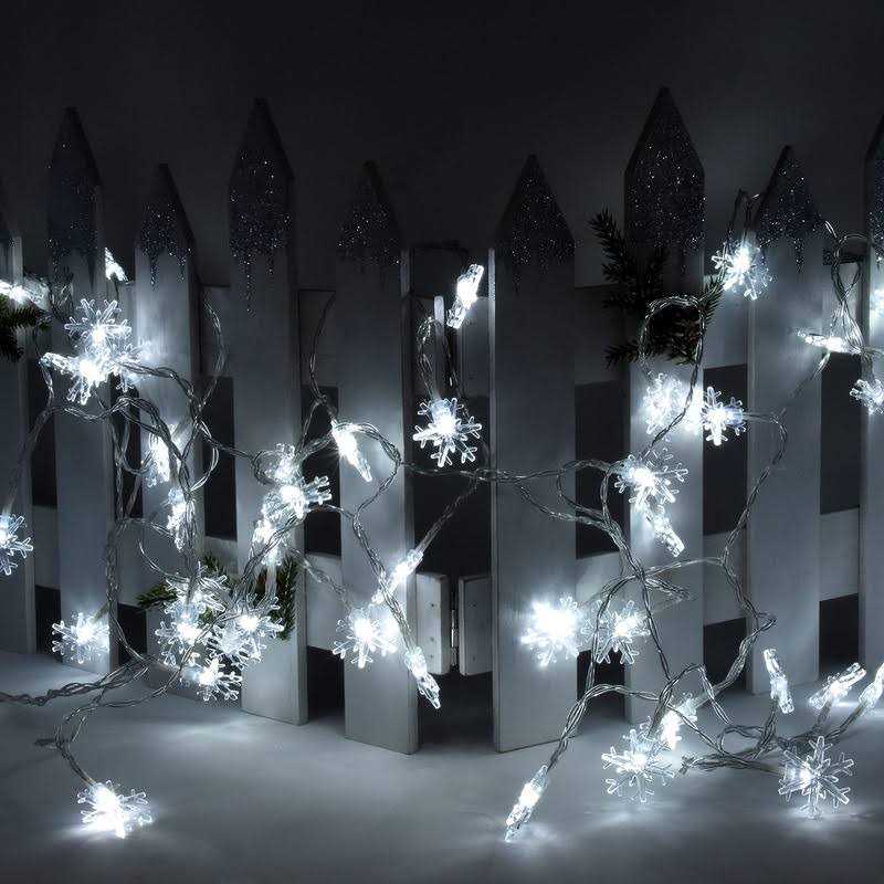 Holiday Essence Christmas Outdoor Snowflake String Lights 25 Ft 50 Led Battery Operated Bulbs 8 Modes With Timer - Image 5