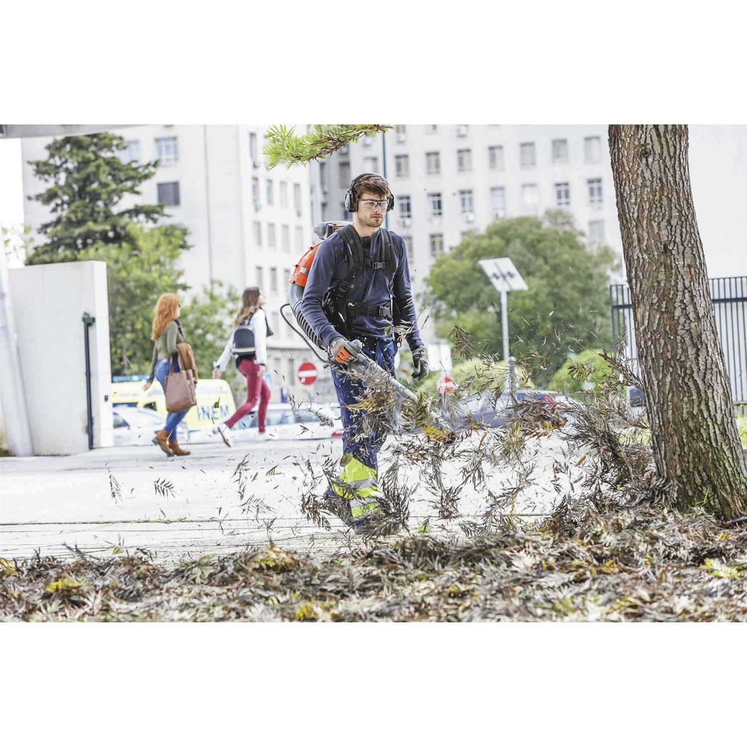 Husqvarna 570BTS Backpack Blower 966629402 - Image 4