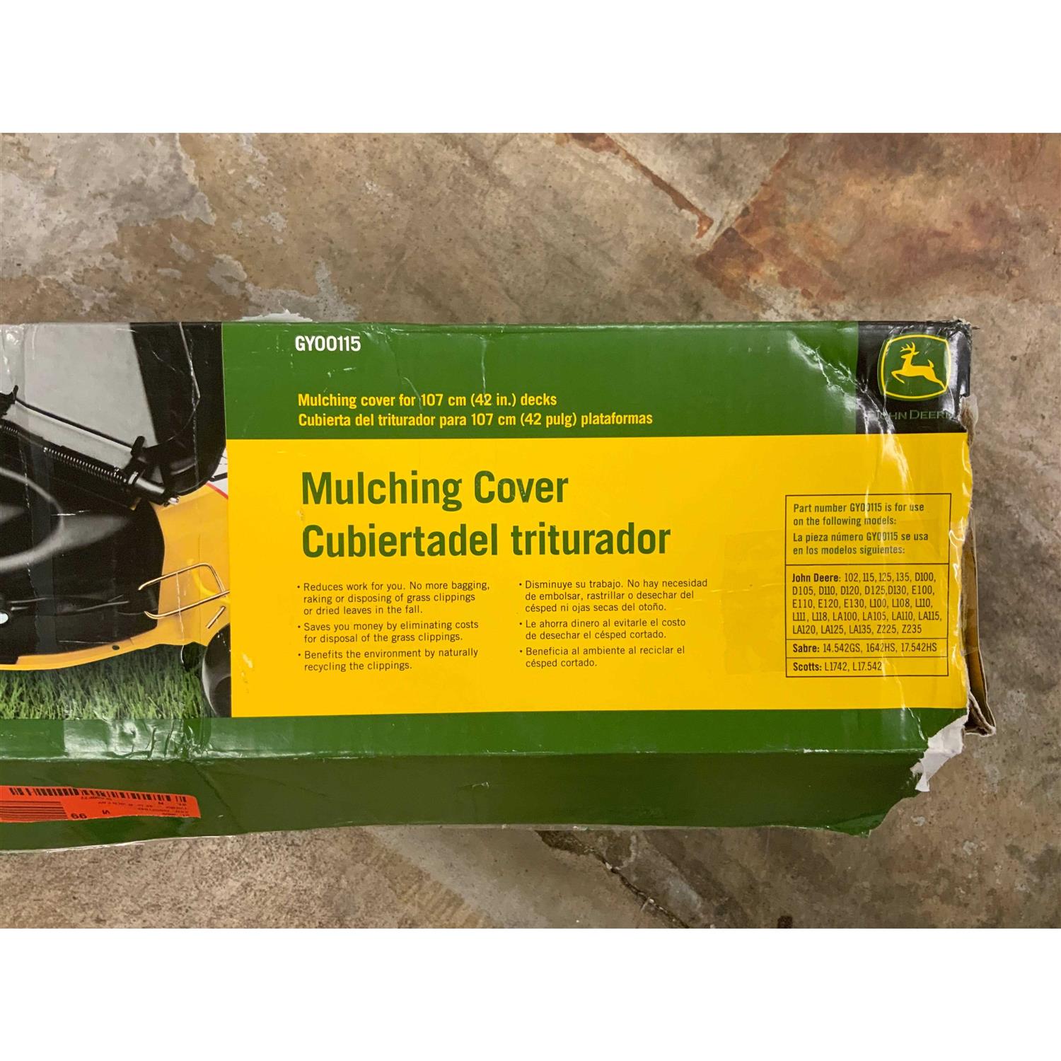 John Deere 42 in. Mulch Cover GY00115 - Image 4