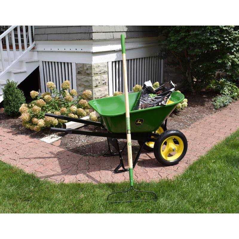 John Deere 7 cu ft Steel Wheelbarrow - Image 3